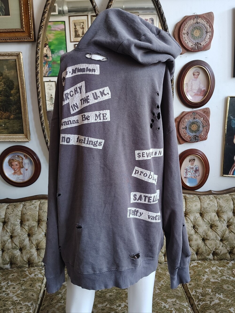 Sex Pistols Distressed Patched Graphic Hoodie Oversized Large/XL Baggy Punk - Picture 3 of 9